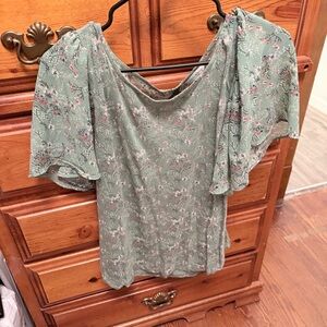 Lucky Brand Sage Green Floral Flutter Sleeve Top